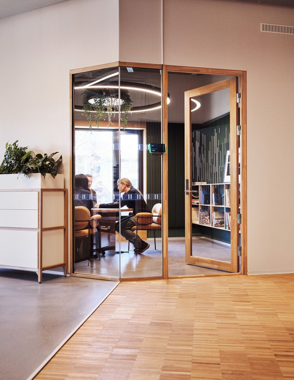 https://archello.com/story/139387/attachments/photos-videos/13 photo_credit Lars Petter Pettersen/Snøhetta 