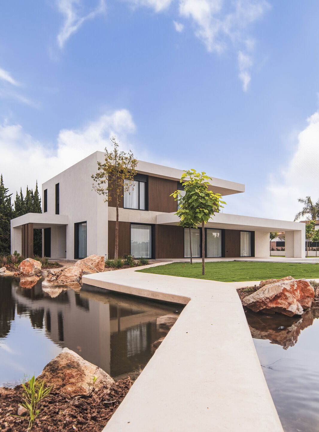 photo_credit Casas inHAUS | Modern mediterranean villa in Valencia