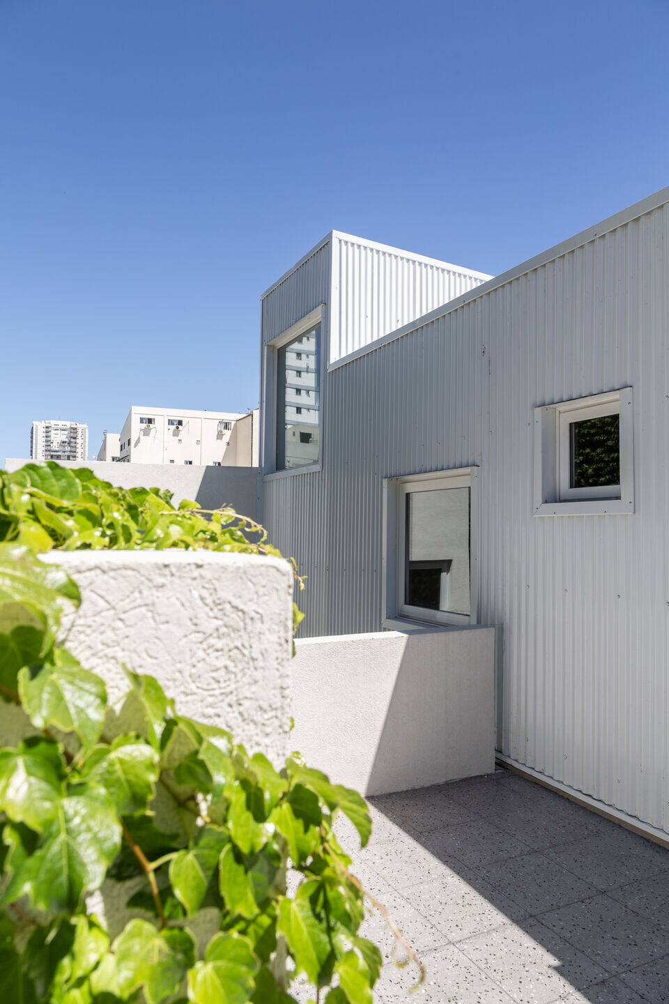 https://archello.com/story/139515/attachments/photos-videos/23 photo_credit Bruto Studio