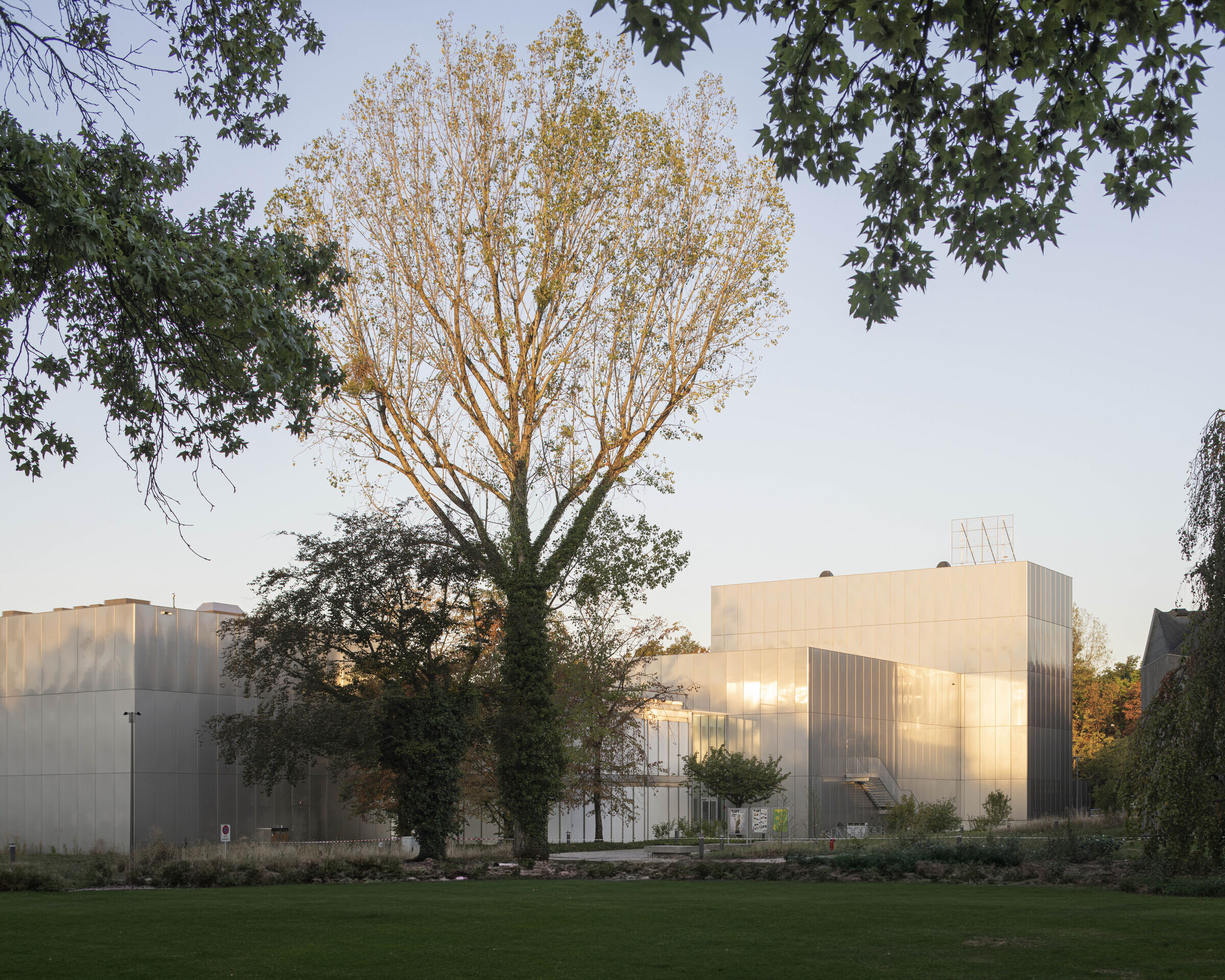 https://archello.com/story/139480/attachments/photos-videos/3 photo_credit ©Ville de Lausanne/Matthieu Gafsou