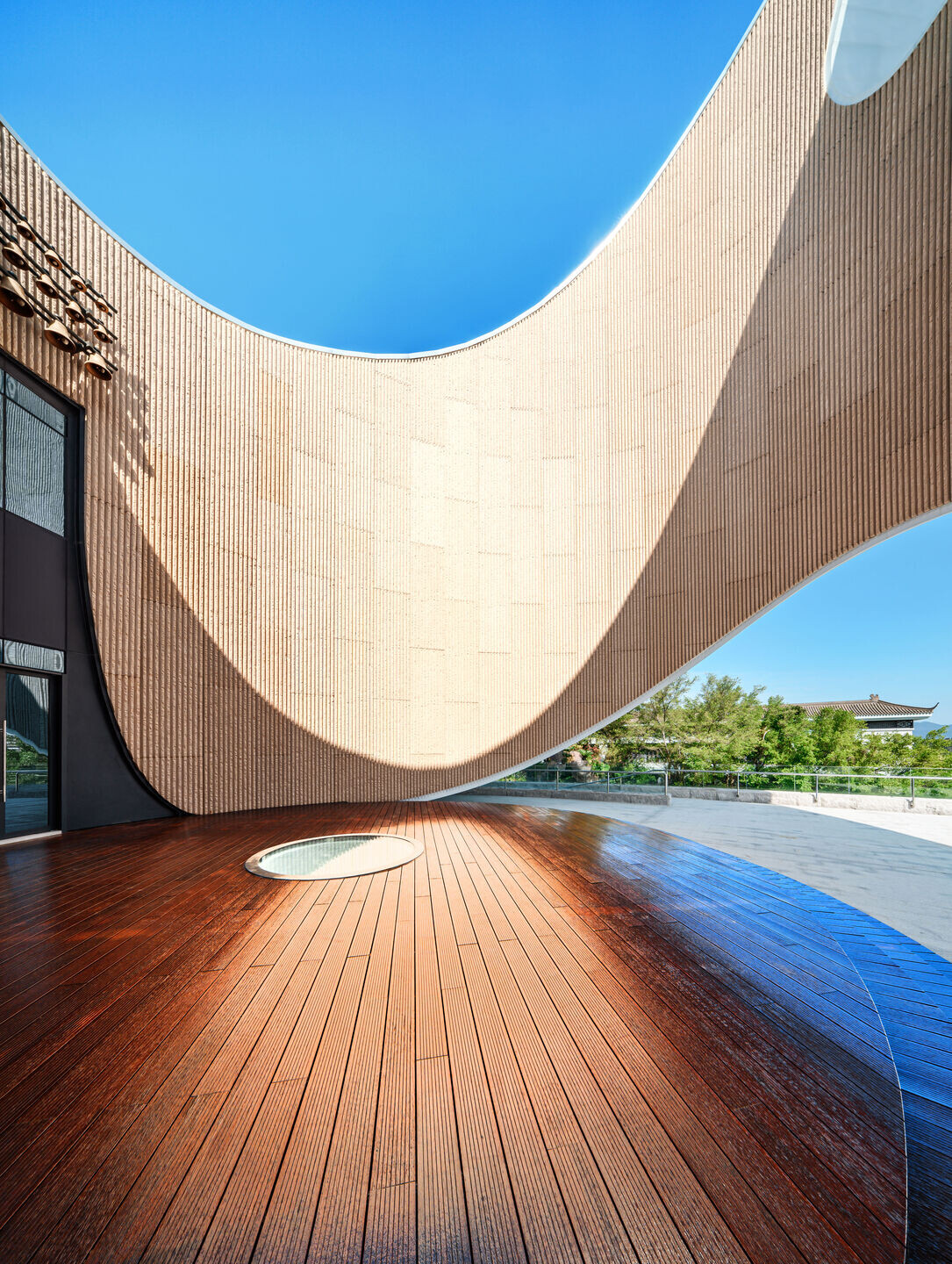 https://archello.com/story/139534/attachments/photos-videos/14 photo_credit INUCE / SHIKAI