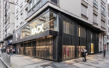 Back Poniente Fashion Store