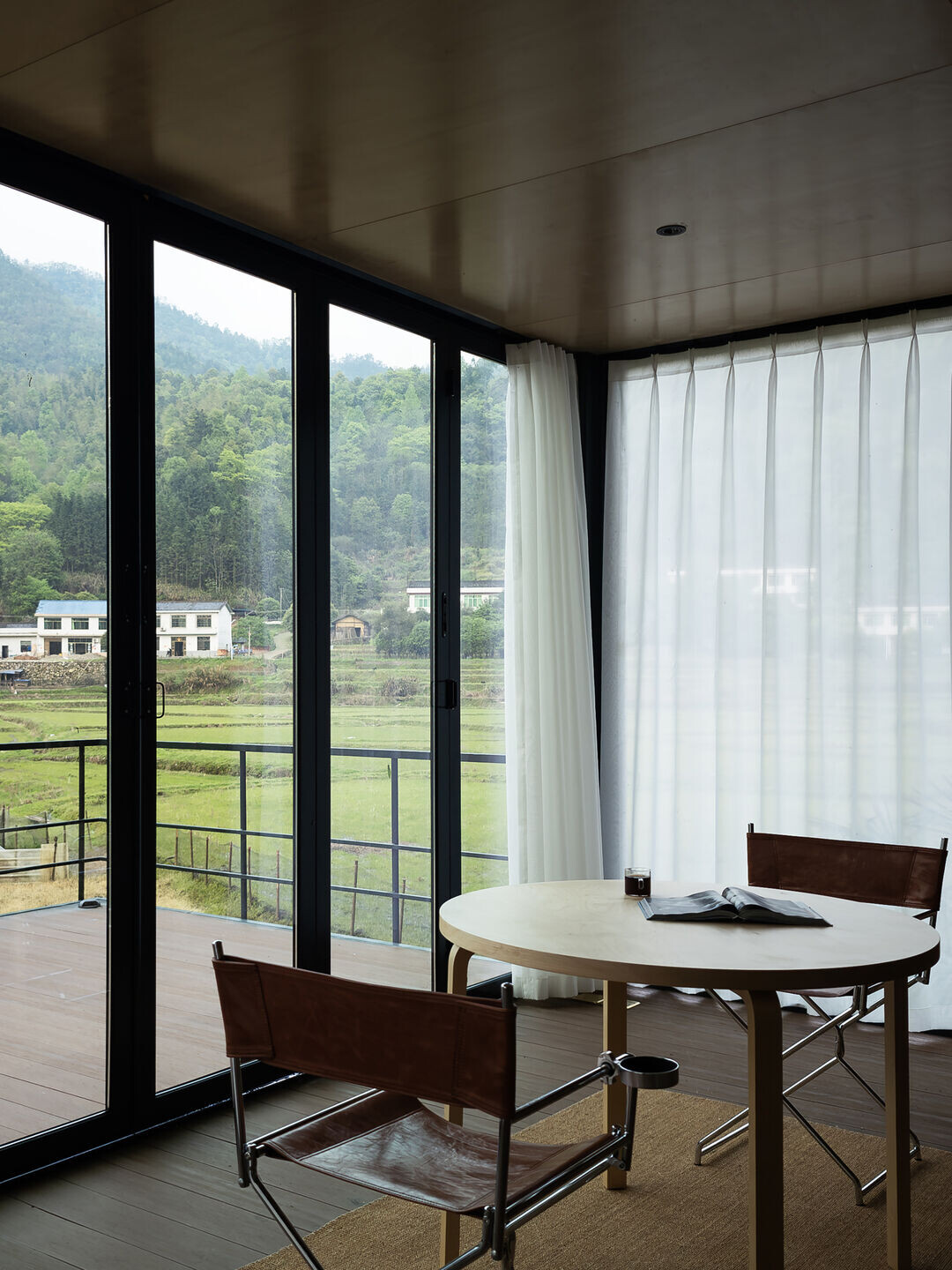 https://archello.com/story/139603/attachments/photos-videos/11 photo_credit EERI