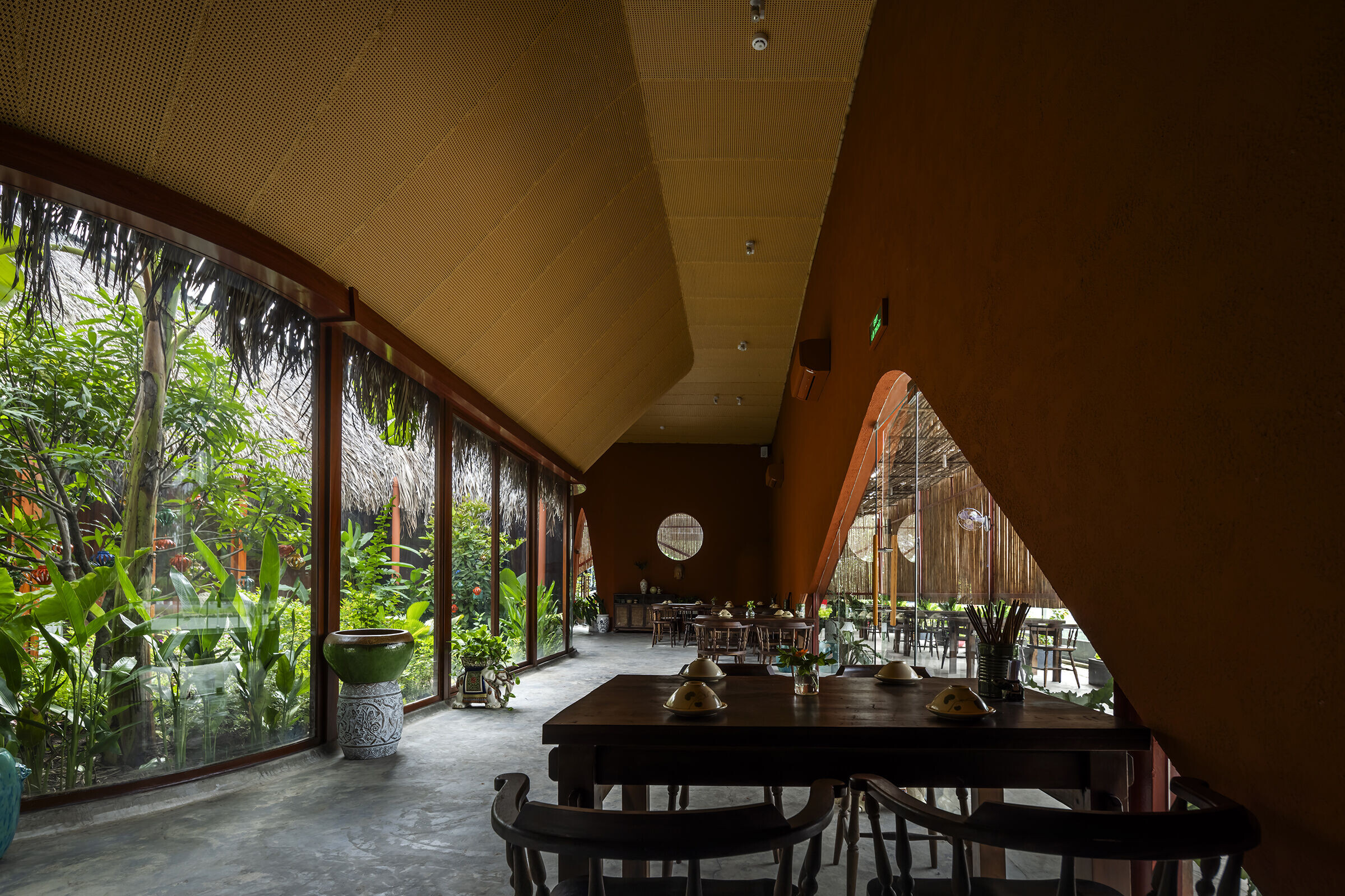 https://archello.com/story/139602/attachments/photos-videos/3 photo_credit Hiroyuki Oki