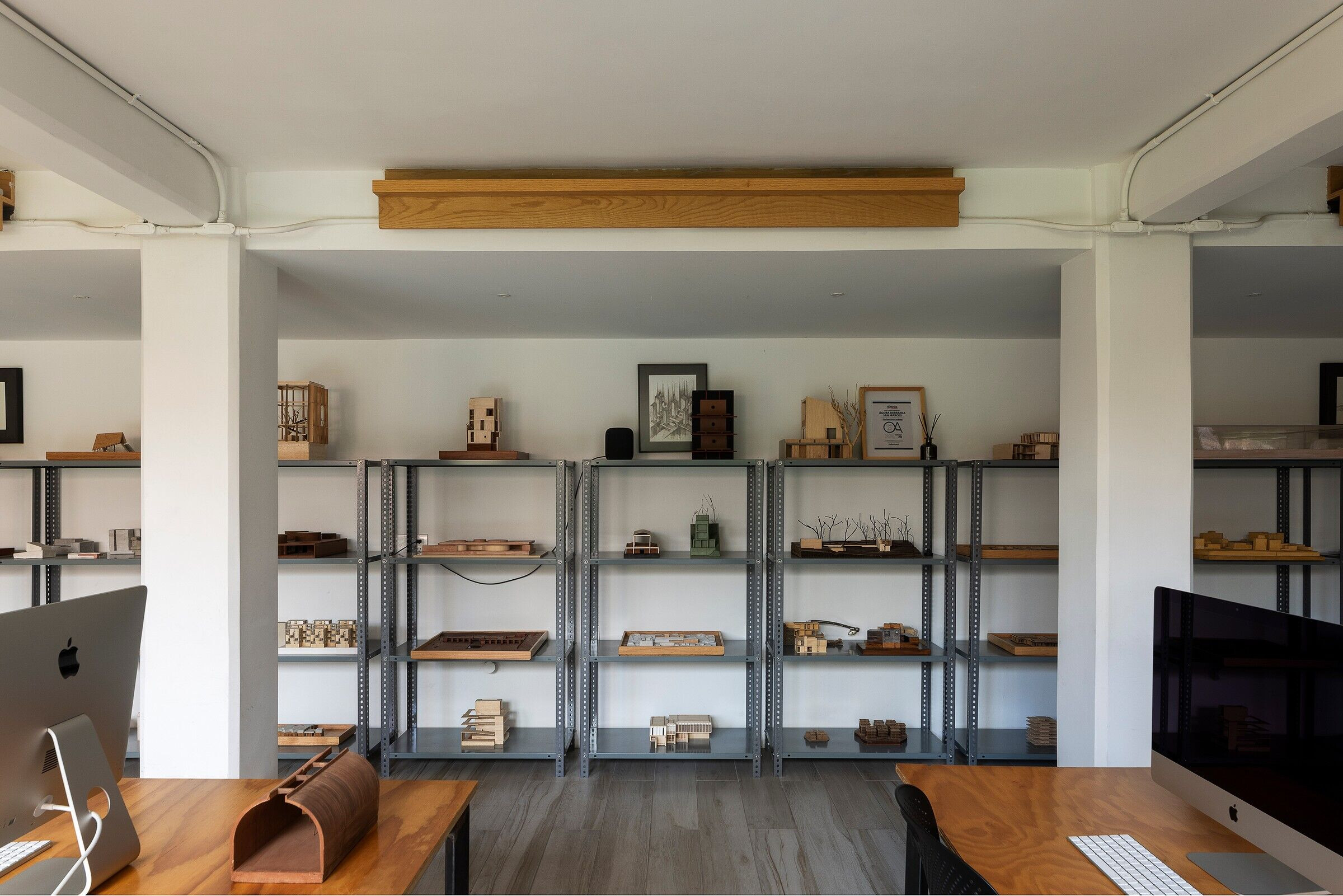 https://archello.com/story/139611/attachments/photos-videos/11 photo_credit Leonardo Finotti