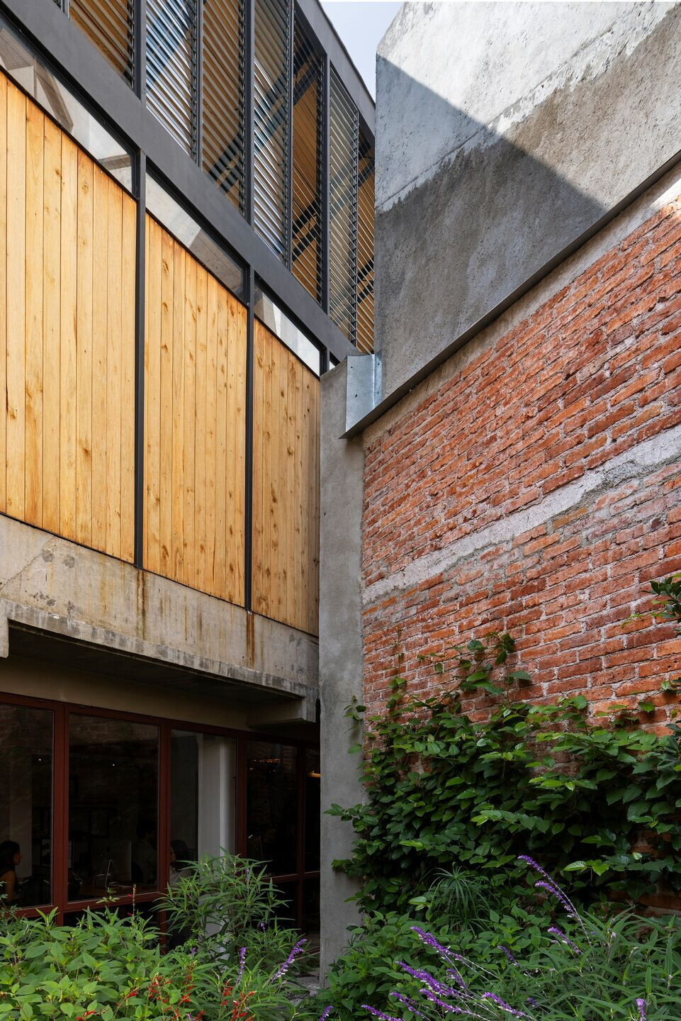 https://archello.com/story/139611/attachments/photos-videos/15 photo_credit Leonardo Finotti