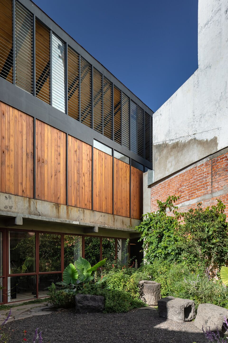 https://archello.com/story/139611/attachments/photos-videos/24 photo_credit Onnis Luque