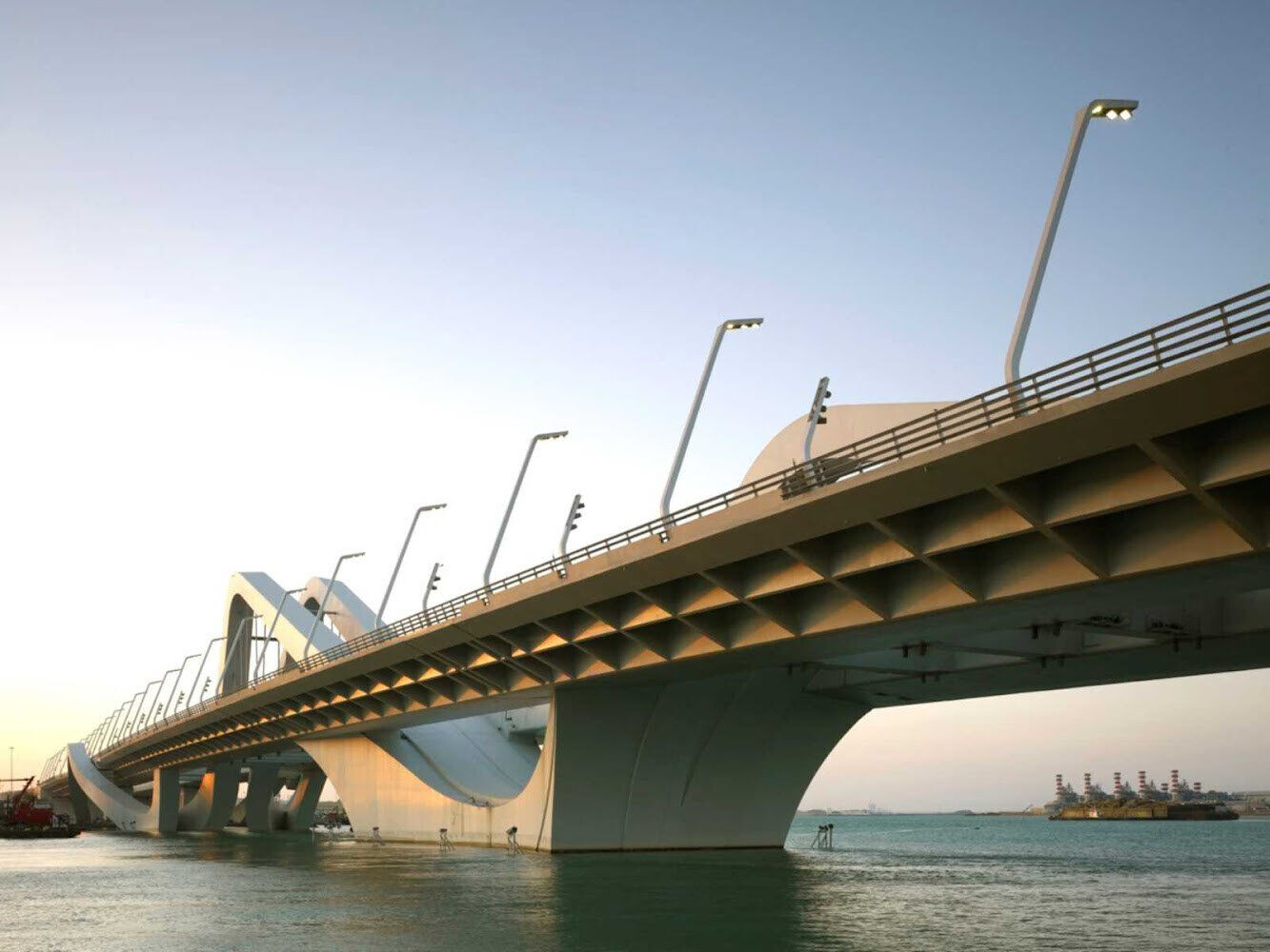 photo_credit Sheikh Zayed Bridge | COOOP™ | Design for Behaviour™