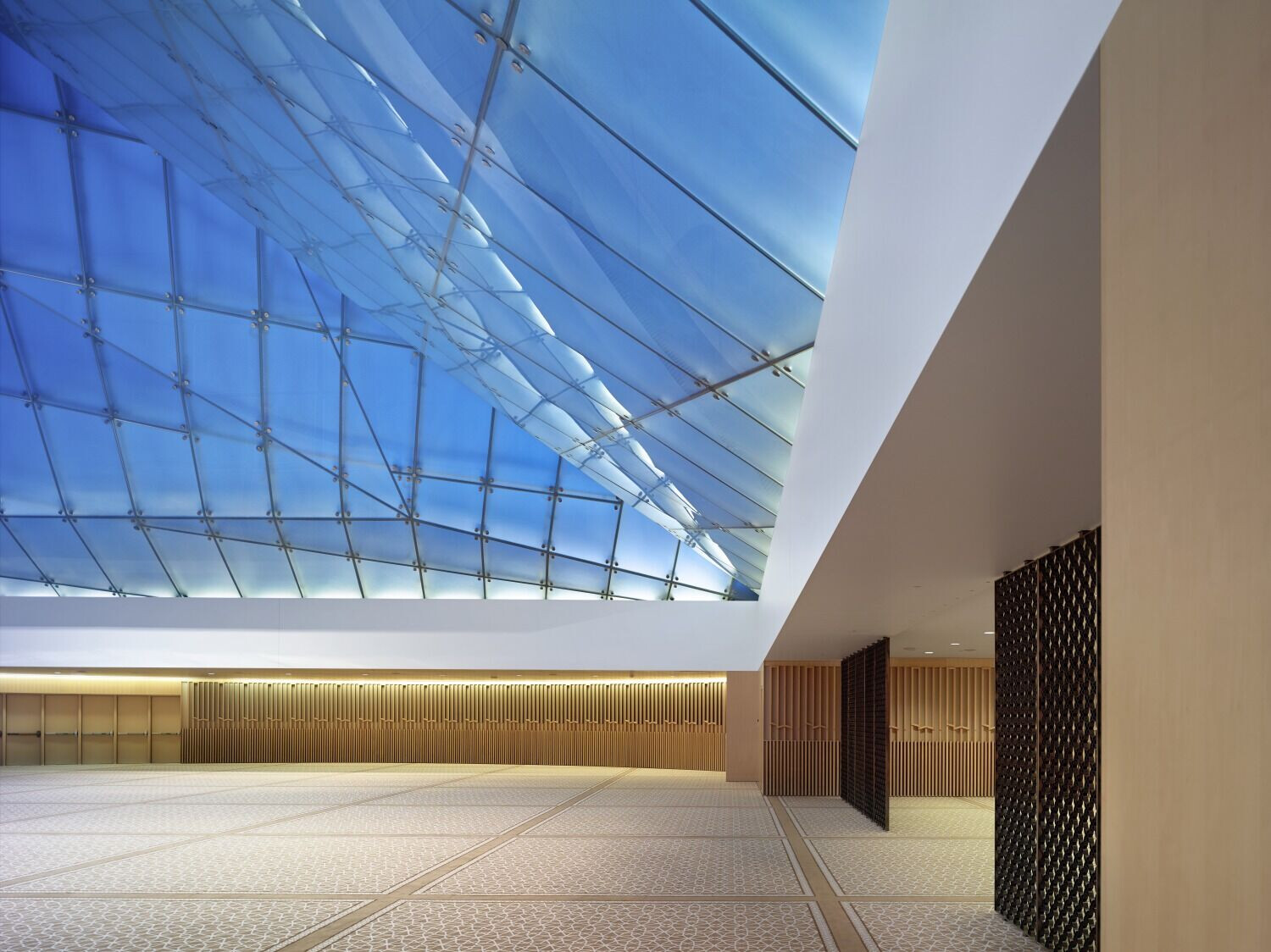 https://archello.com/story/139997/attachments/photos-videos/11 photo_credit Shai Gil