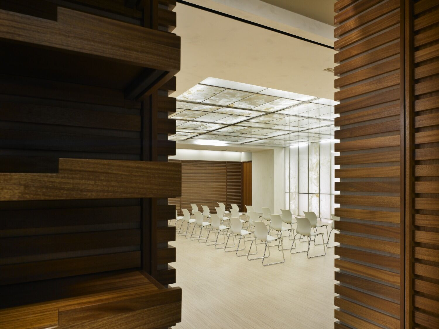 https://archello.com/story/139993/attachments/photos-videos/4 photo_credit Tom Arban