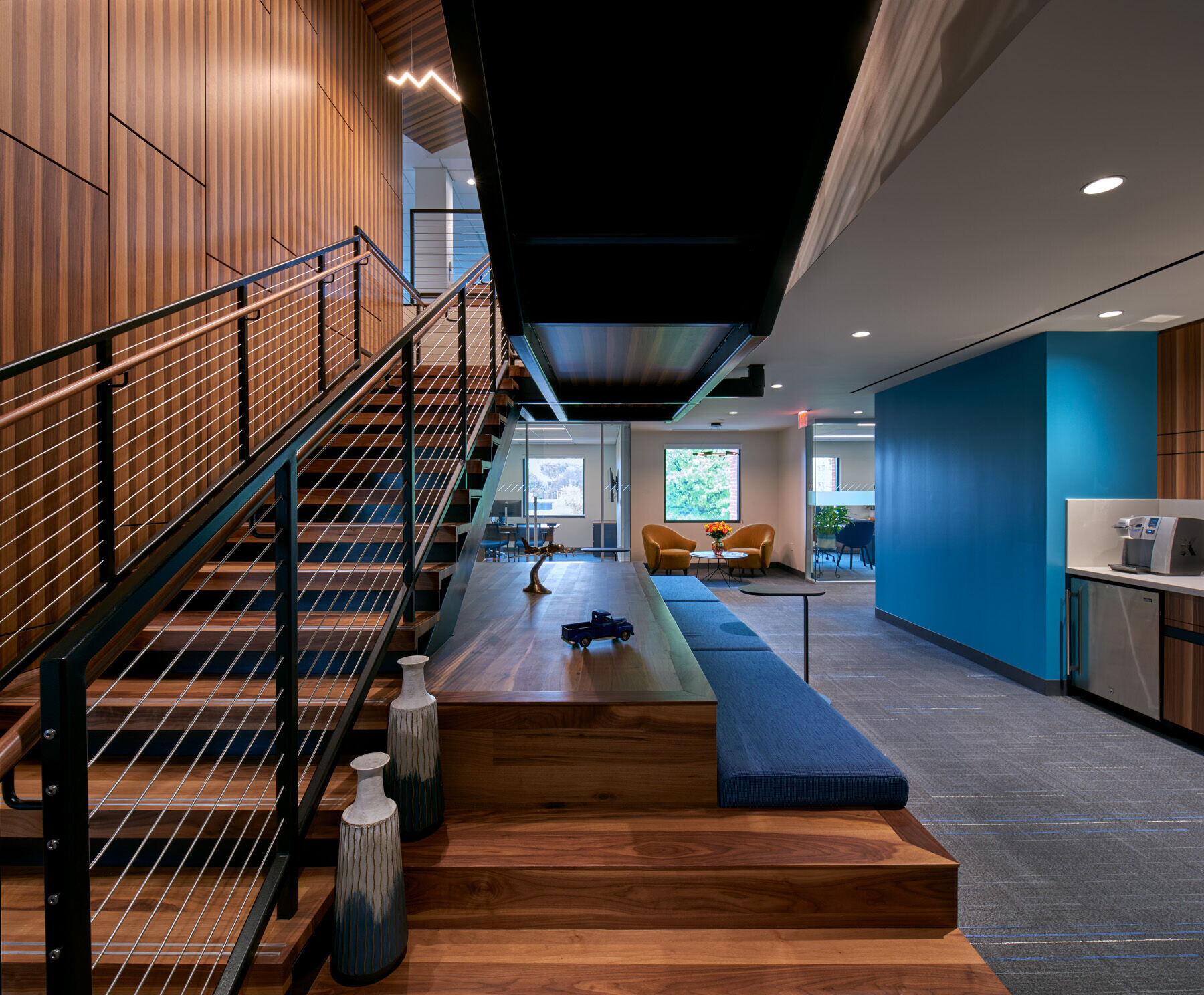 https://archello.com/story/140126/attachments/photos-videos/3 photo_credit Ron Ngiam