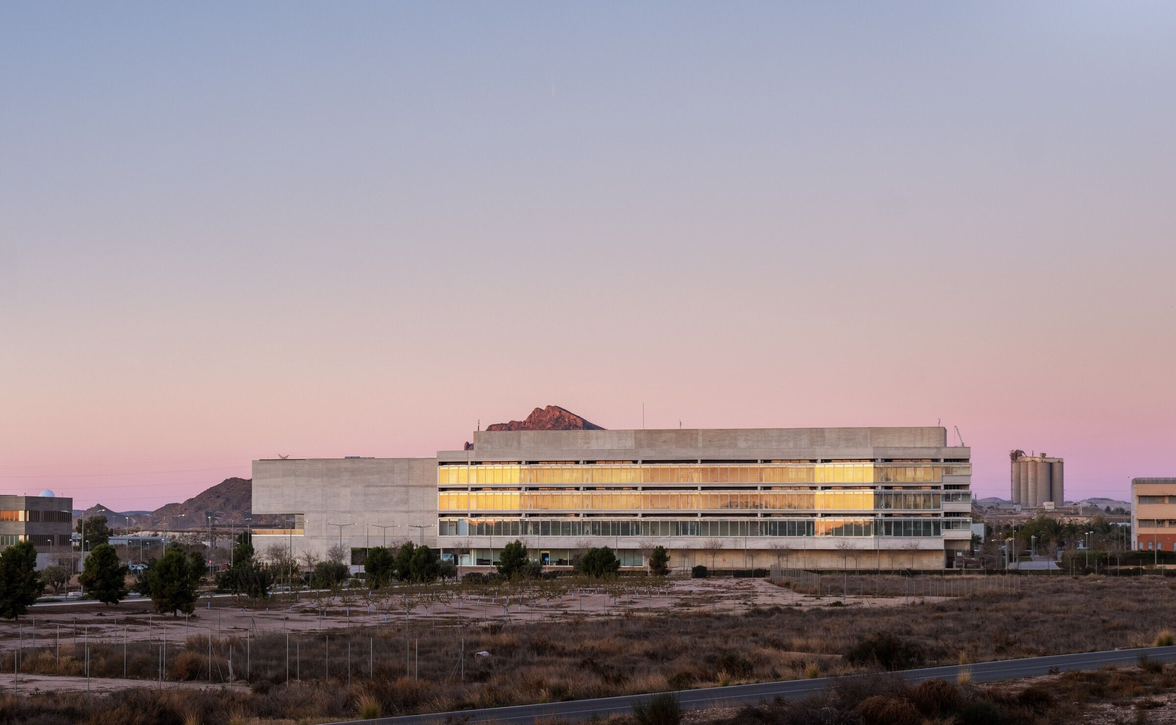 https://archello.com/story/140135/attachments/photos-videos/7 photo_credit Fotógrafo David Frutos