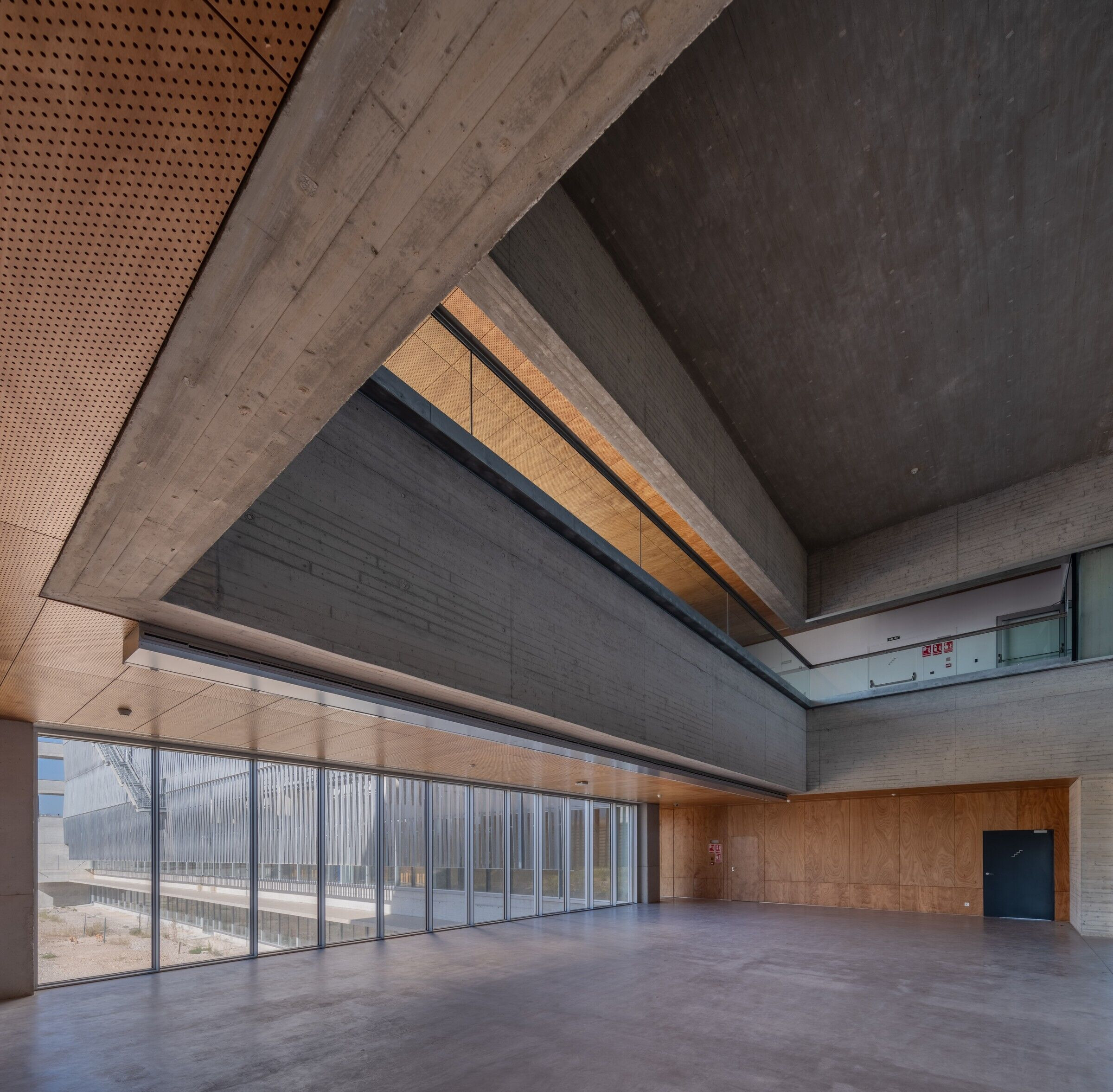 https://archello.com/story/140135/attachments/photos-videos/13 photo_credit Fotógrafo David Frutos