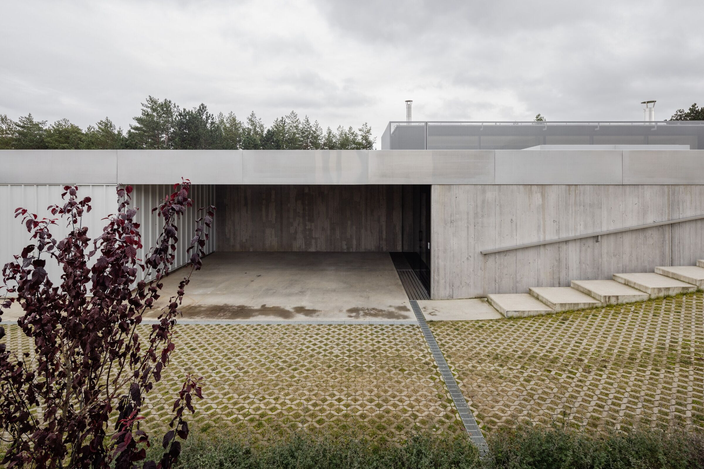 https://archello.com/story/140193/attachments/photos-videos/6 photo_credit Matej Hakár