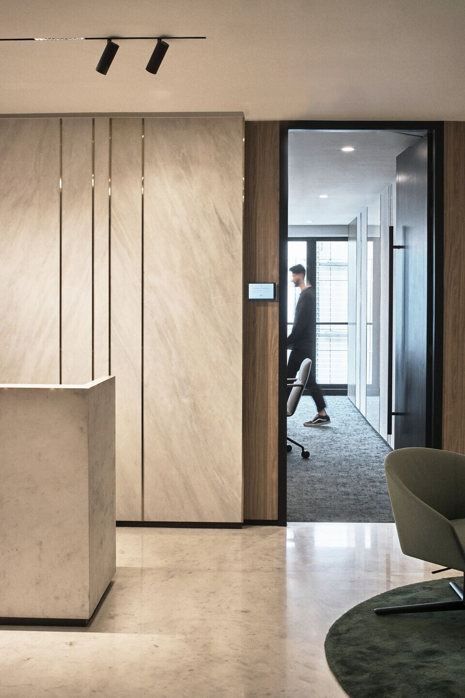 https://archello.com/story/140261/attachments/photos-videos/12 photo_credit Caleb Ming / Surround