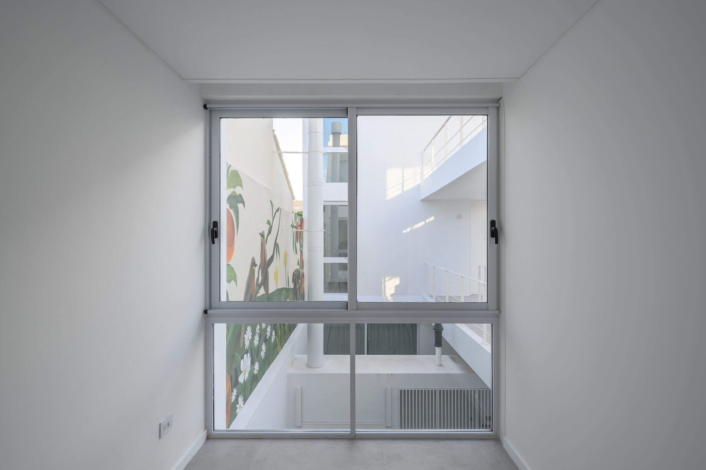 https://archello.com/story/140363/attachments/photos-videos/32