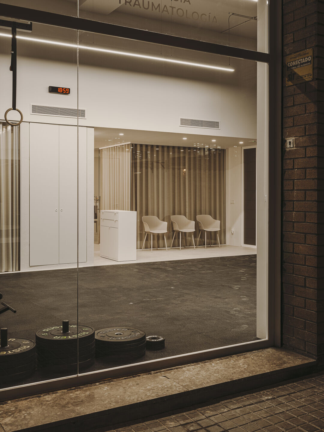 https://archello.com/story/140337/attachments/photos-videos/8 photo_credit Oleh Kardash
