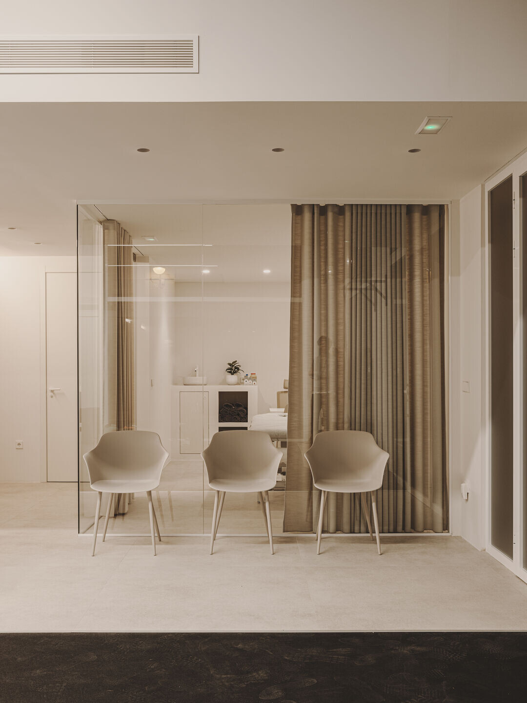 https://archello.com/story/140337/attachments/photos-videos/16 photo_credit Oleh Kardash
