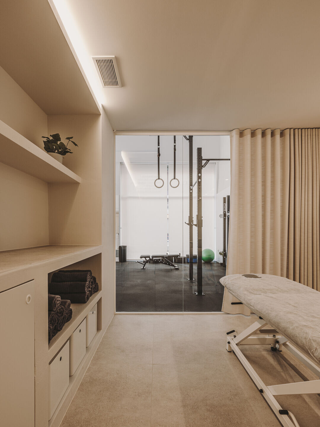 https://archello.com/story/140337/attachments/photos-videos/31 photo_credit Oleh Kardash