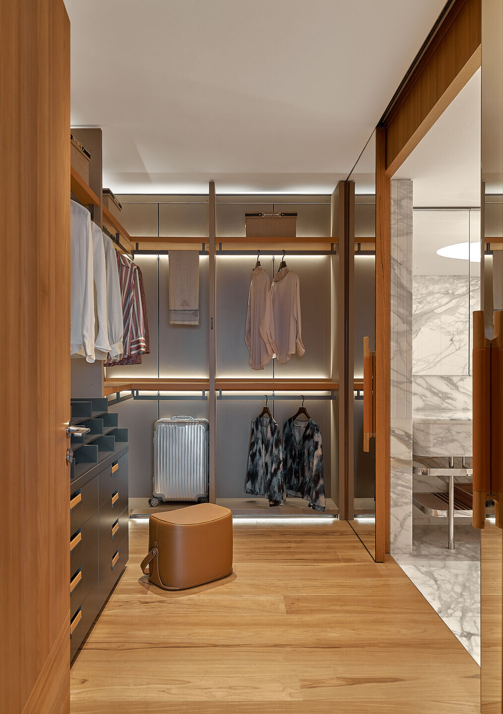 https://archello.com/story/140437/attachments/photos-videos/19 photo_credit ZhuHai