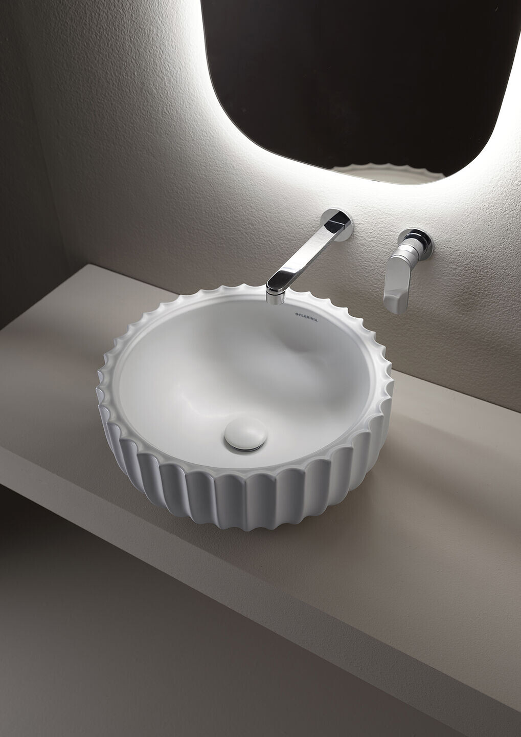 https://archello.com/product/93763/attachments/photos-videos/2