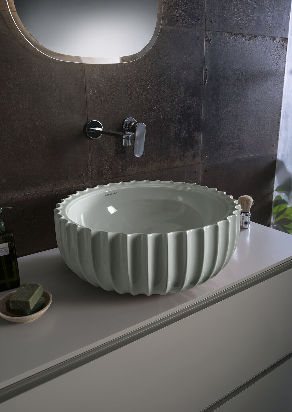 https://archello.com/product/93763/attachments/photos-videos/6