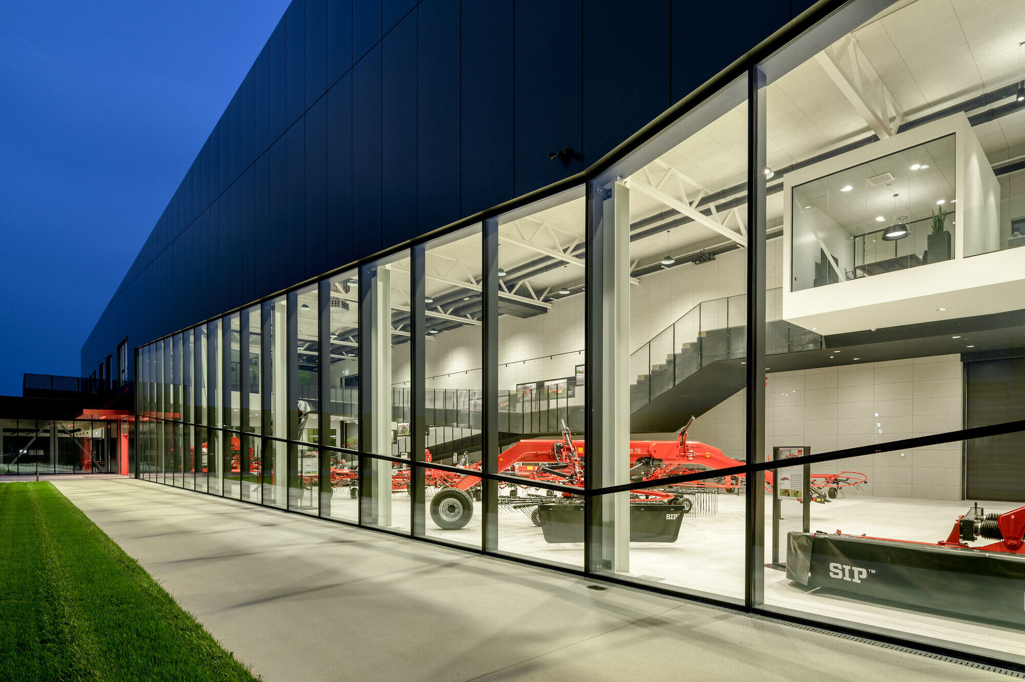 https://archello.com/story/140605/attachments/photos-videos/13 photo_credit Miran Kambič