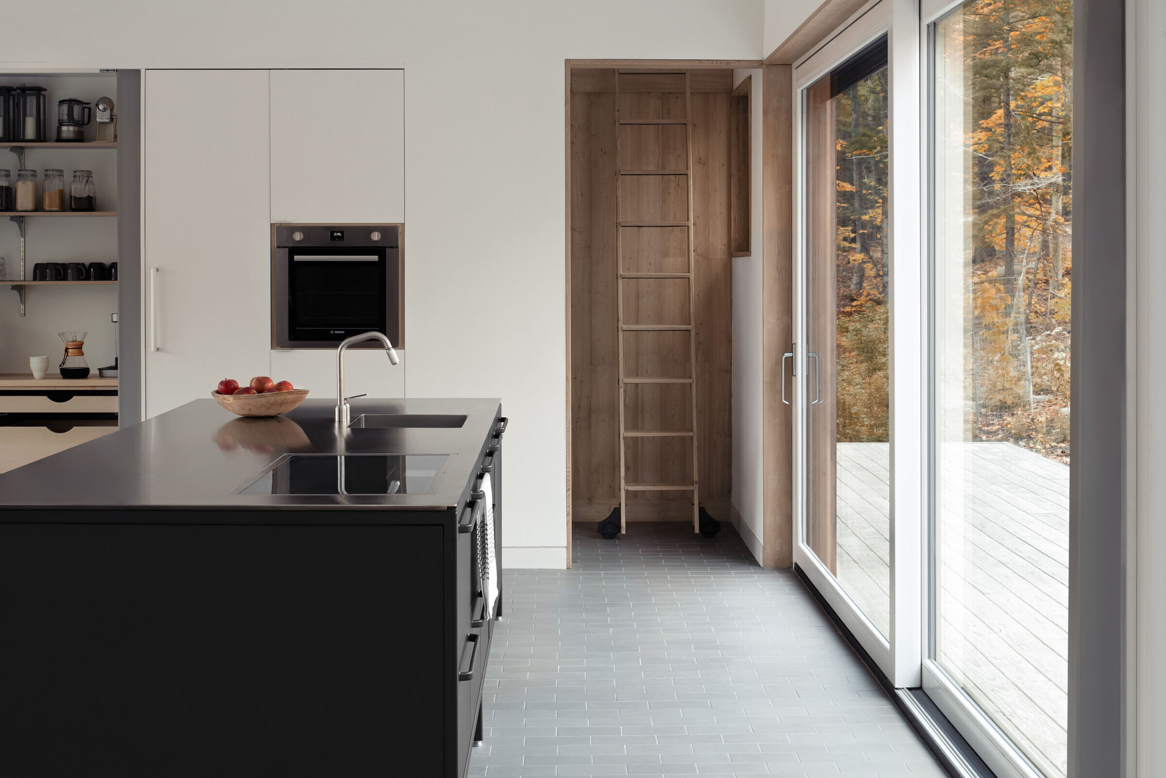 https://archello.com/story/140657/attachments/photos-videos/6 photo_credit Eric Petschek