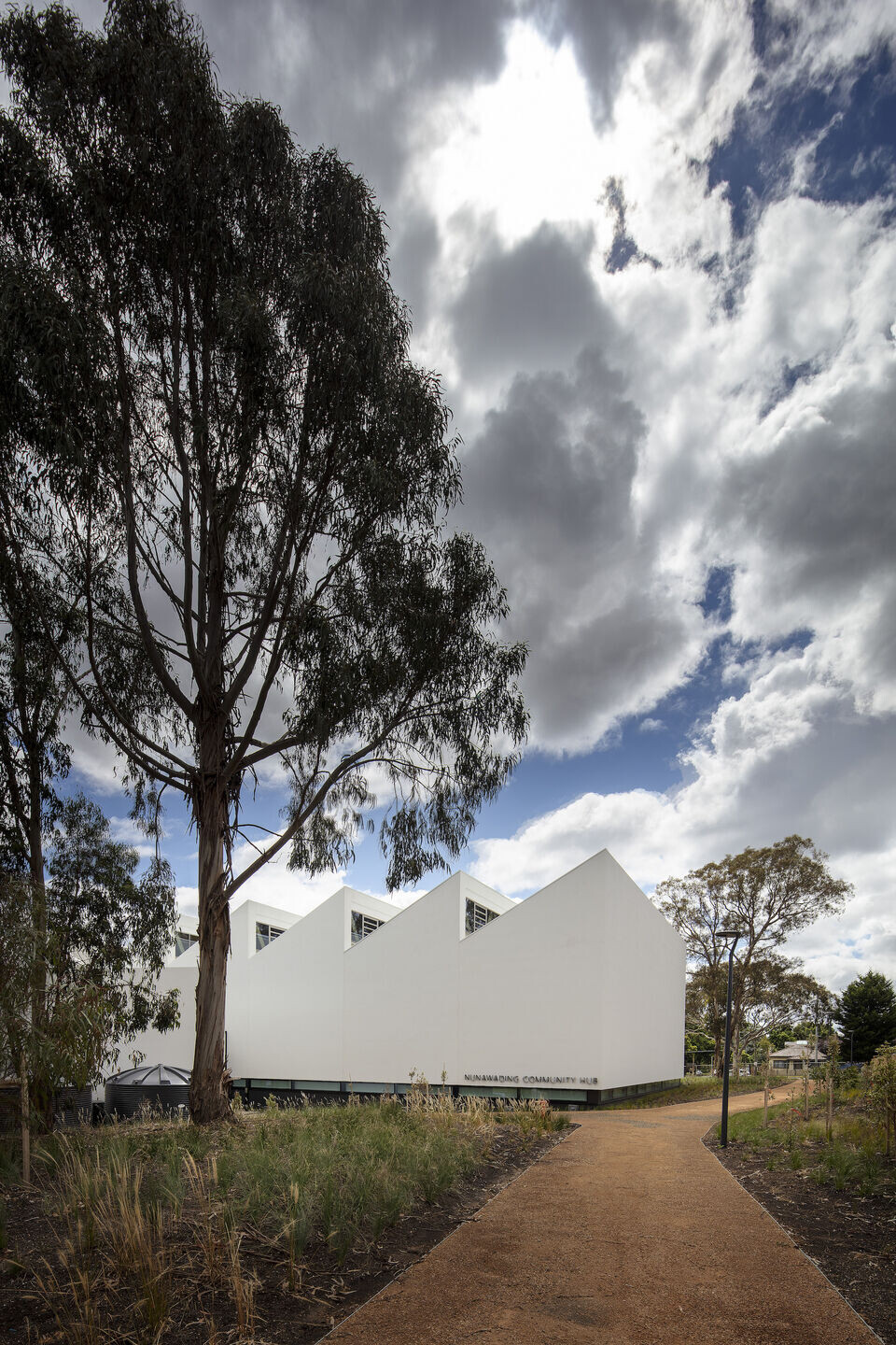 https://archello.com/story/140750/attachments/photos-videos/7 photo_credit John Gollings