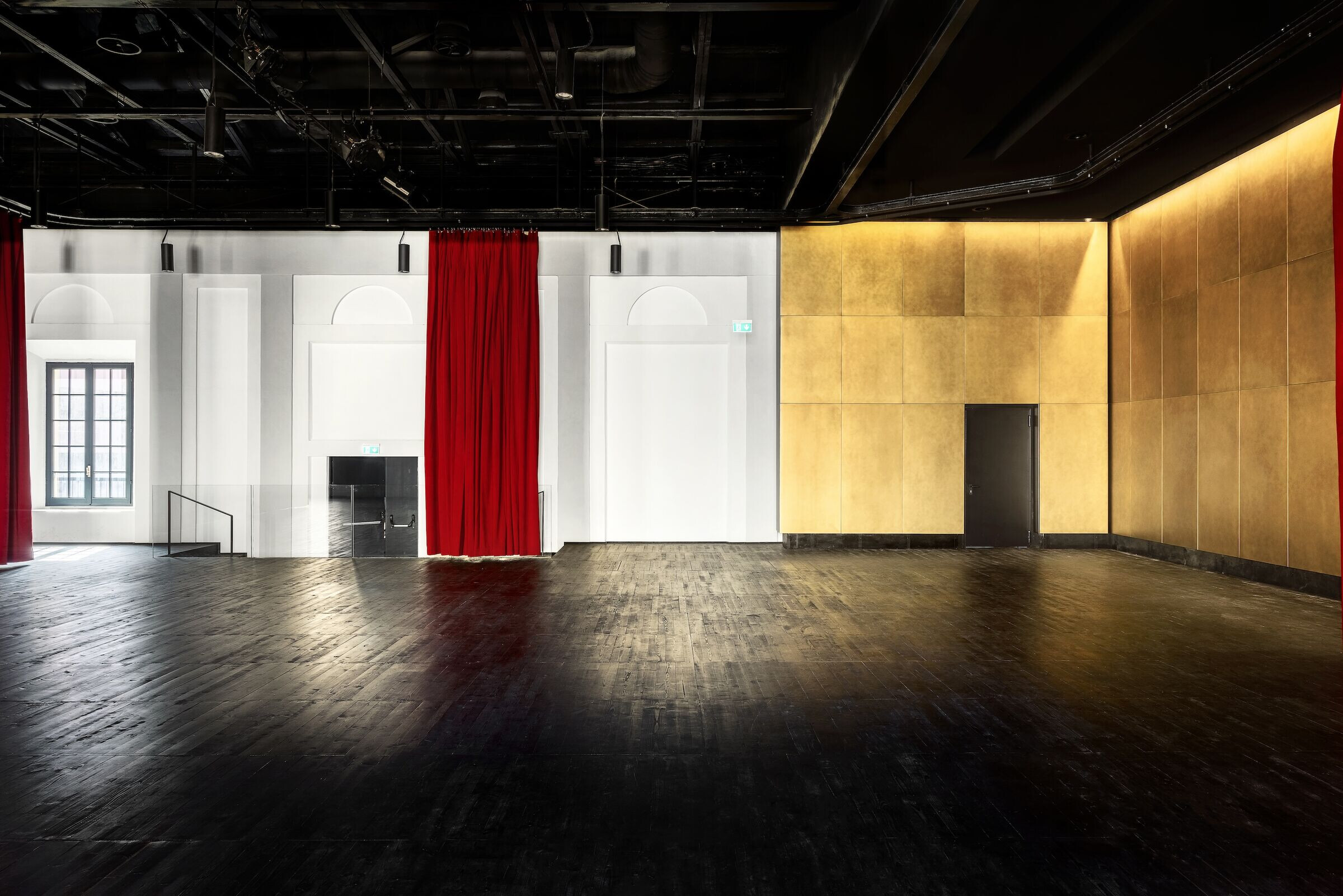 https://archello.com/story/140723/attachments/photos-videos/5 photo_credit Alessandro Penso, courtesy of STARTT