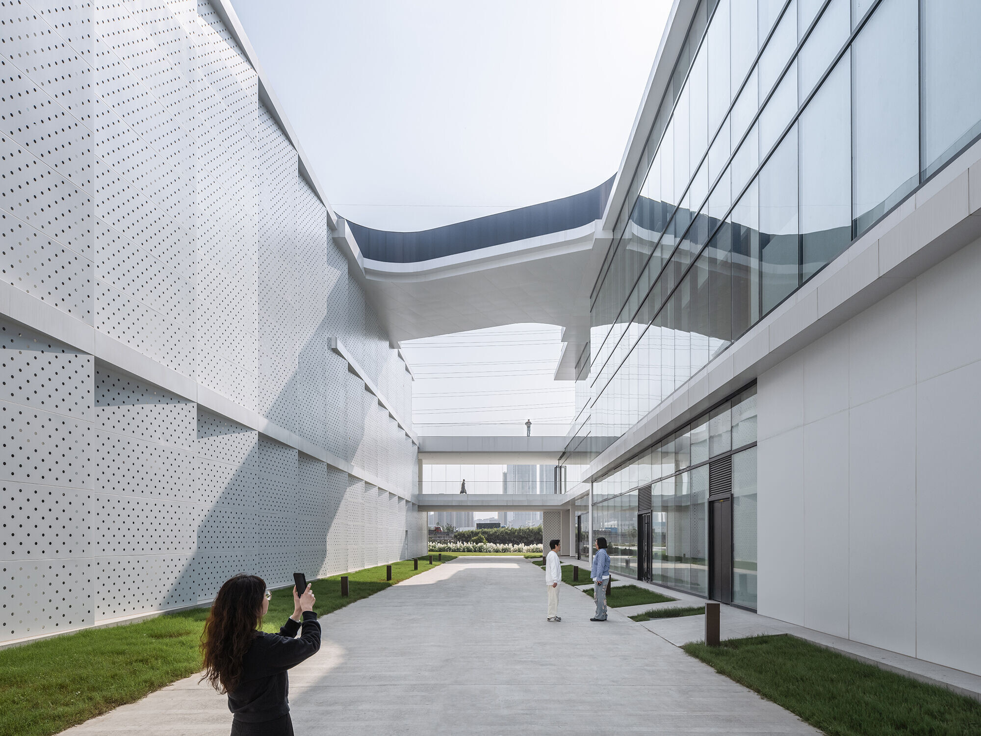 https://archello.com/story/140781/attachments/photos-videos/16 photo_credit Vincent Wu