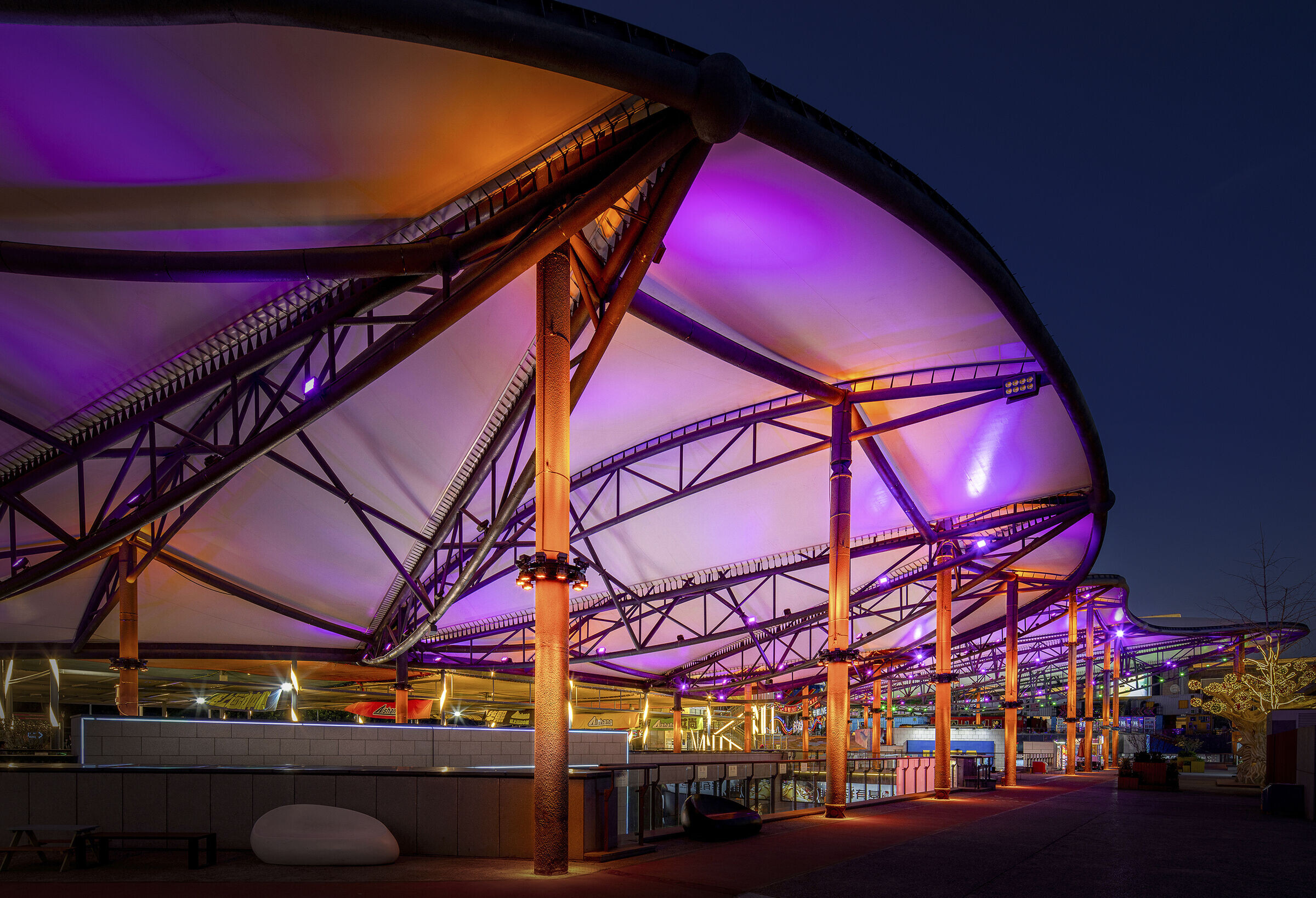 https://archello.com/story/140806/attachments/photos-videos/12 photo_credit TOPIA Vision