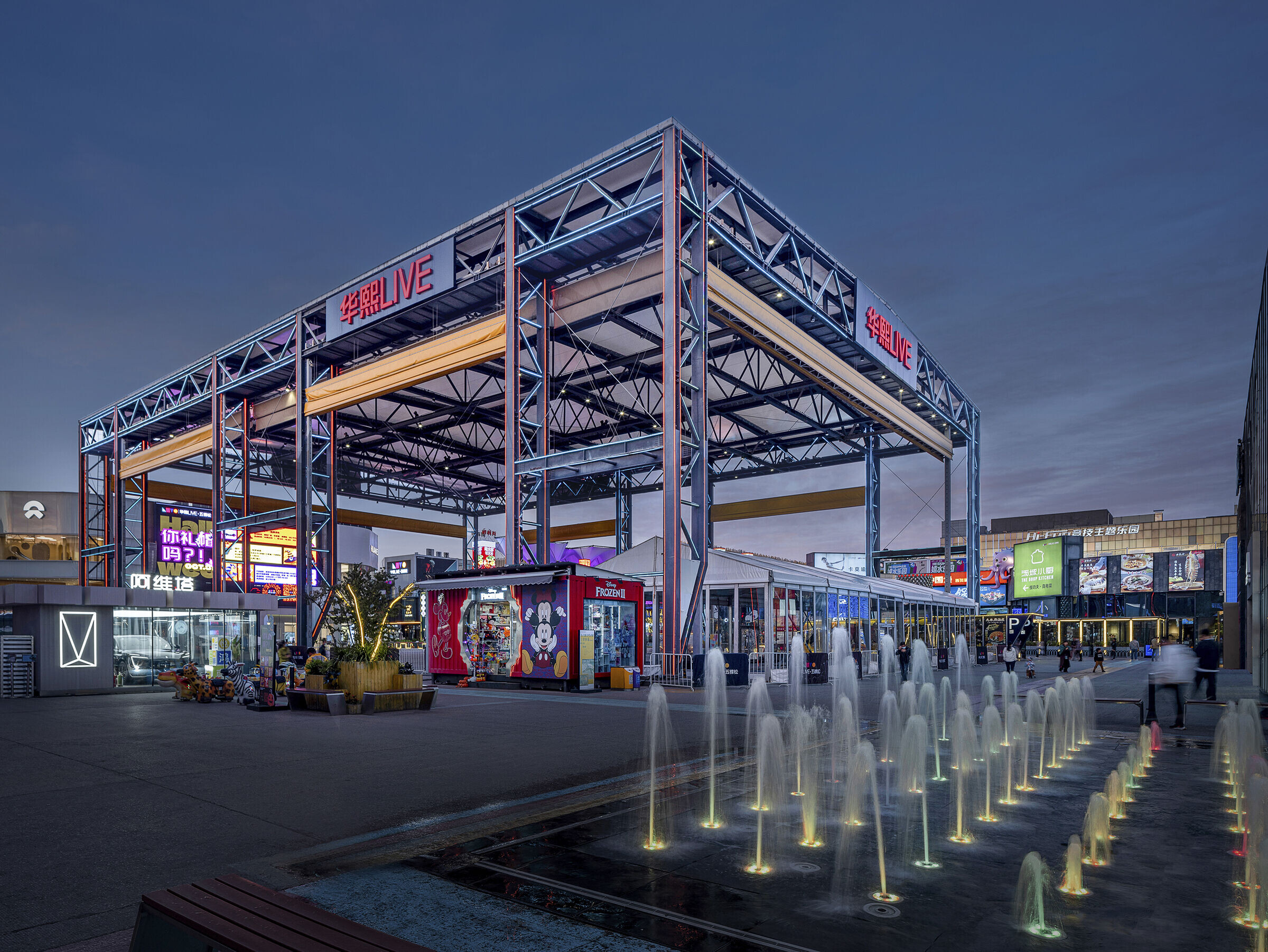 https://archello.com/story/140806/attachments/photos-videos/17 photo_credit TOPIA Vision