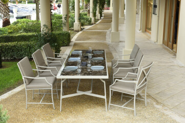 Agosto Dining Table Agosto Dining Table