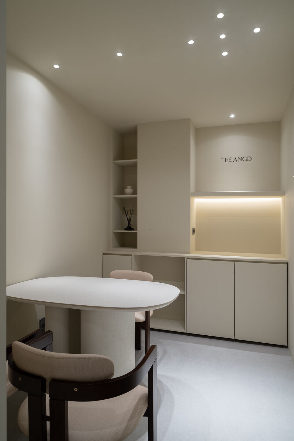 https://archello.com/story/140964/attachments/photos-videos/27 photo_credit dayoff studio