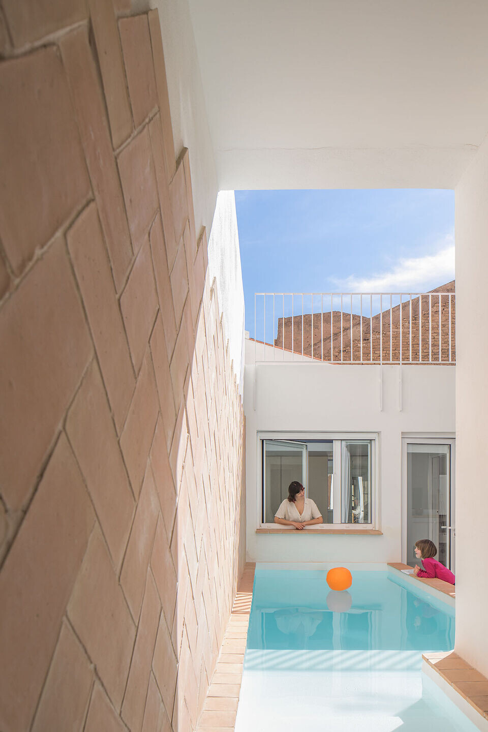 https://archello.com/story/140976/attachments/photos-videos/17 photo_credit Imagen Subliminal (Miguel de Guzmán + Rocío Romero)