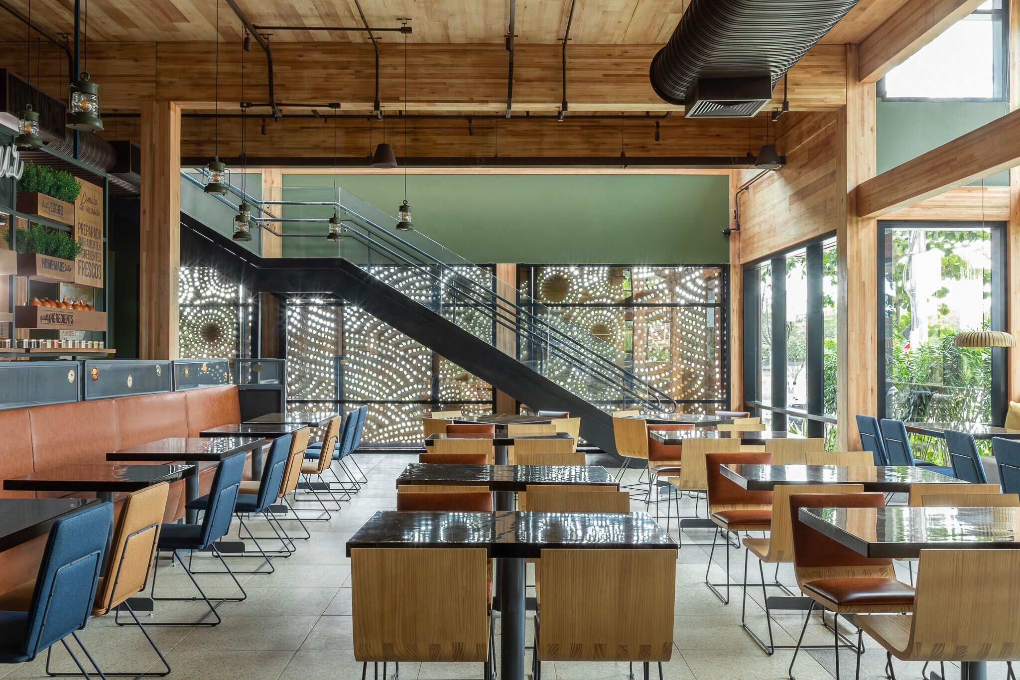 https://archello.com/story/140987/attachments/photos-videos/7 photo_credit Courtesy Of Superlimão