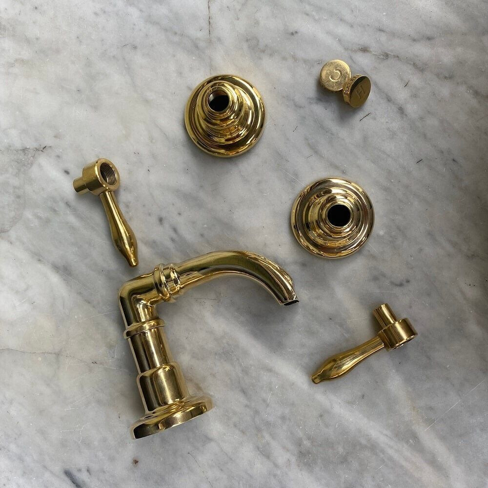https://archello.com/product/107230/attachments/photos-videos/4