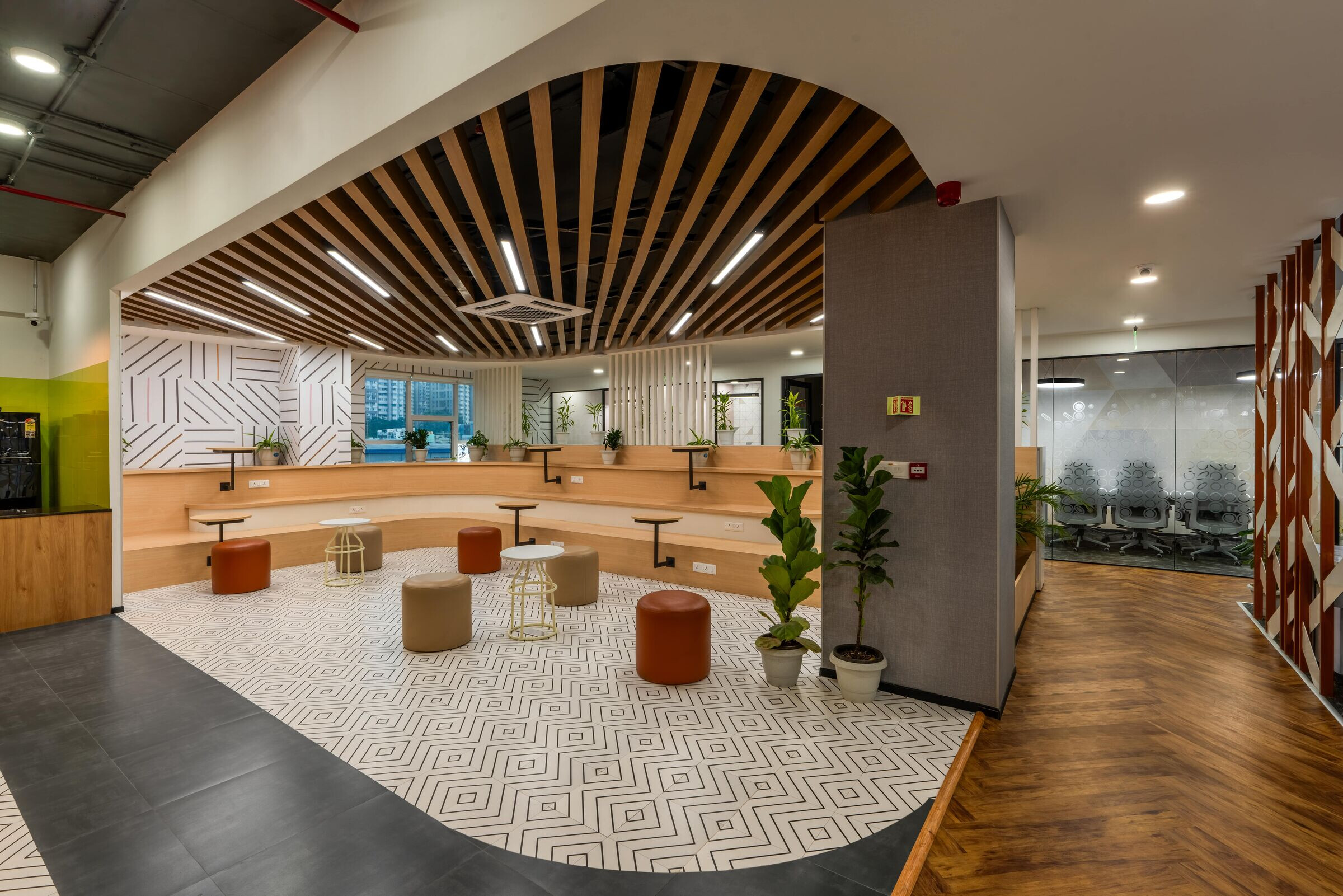 https://archello.com/story/141198/attachments/photos-videos/8 photo_credit Flipspaces