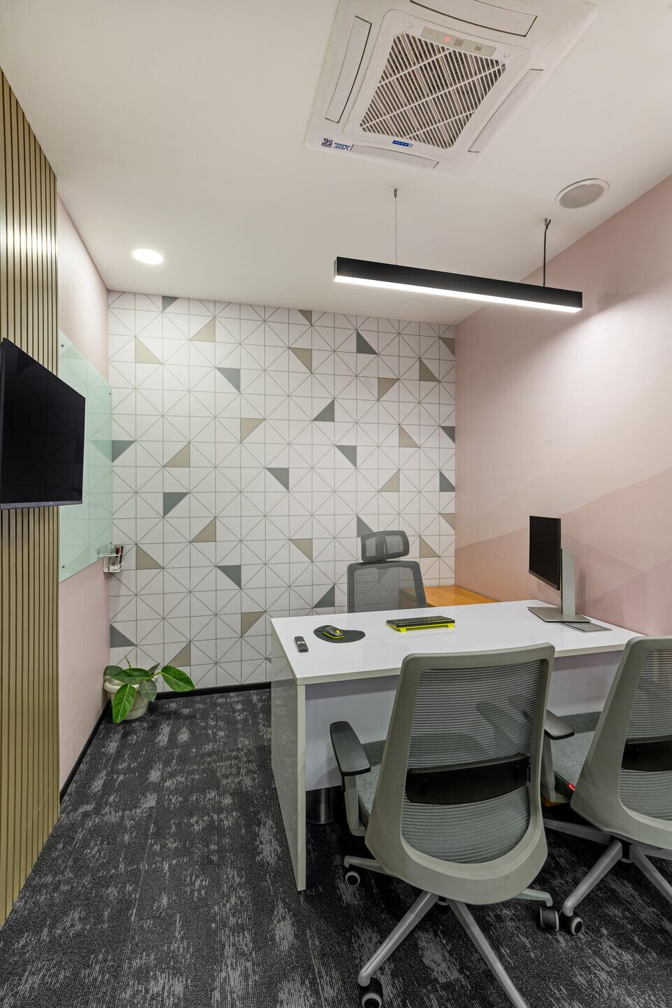 https://archello.com/story/141198/attachments/photos-videos/11 photo_credit Flipspaces