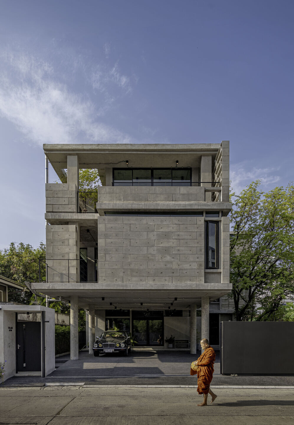 https://archello.com/story/141211/attachments/photos-videos/3 photo_credit Witsawarut Kekina