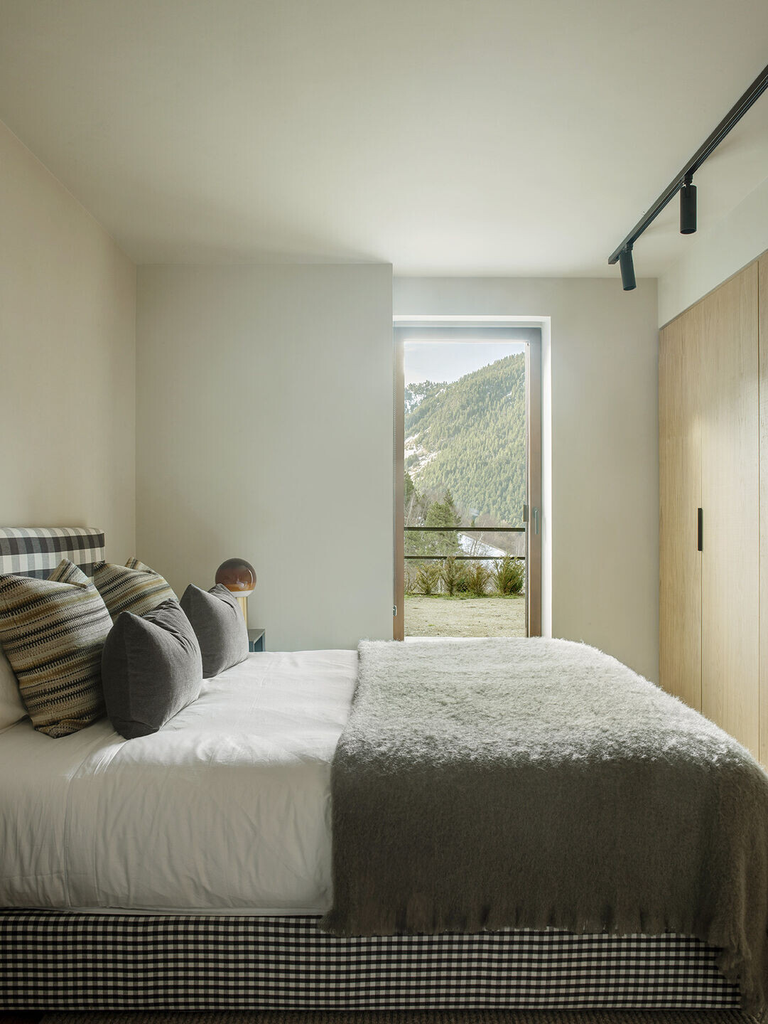 https://archello.com/story/141327/attachments/photos-videos/21 photo_credit Montse Garriga