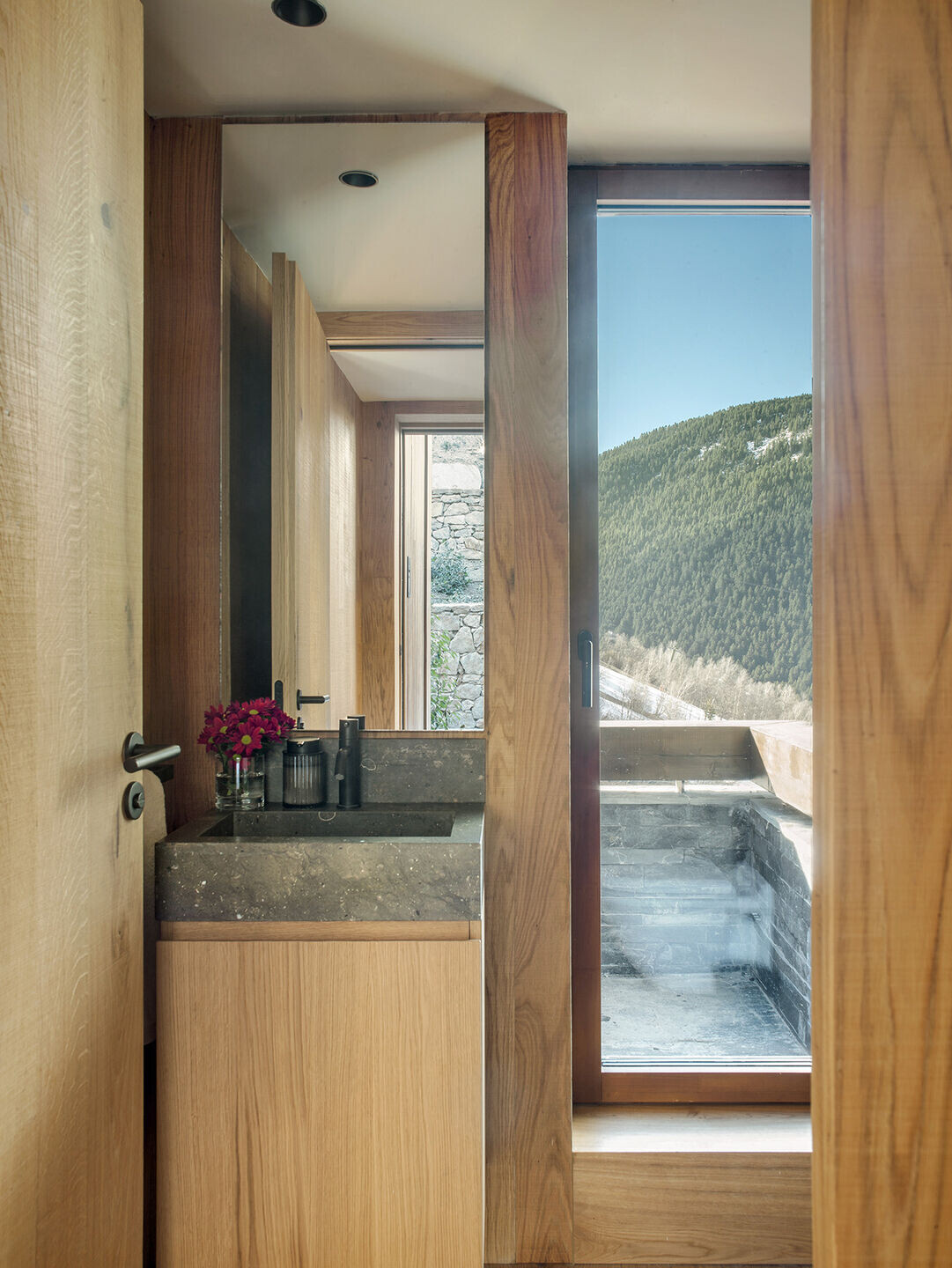 https://archello.com/story/141327/attachments/photos-videos/35 photo_credit Montse Garriga