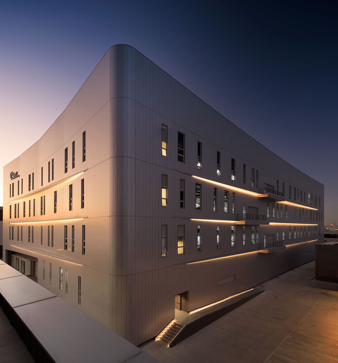 https://archello.com/story/141313/attachments/photos-videos/5 photo_credit Fernando Guerra