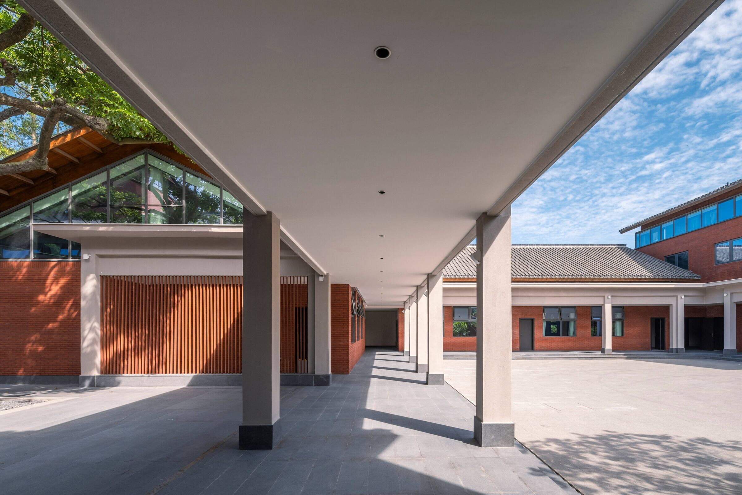 https://archello.com/story/141395/attachments/photos-videos/16 photo_credit Jin Weiqi