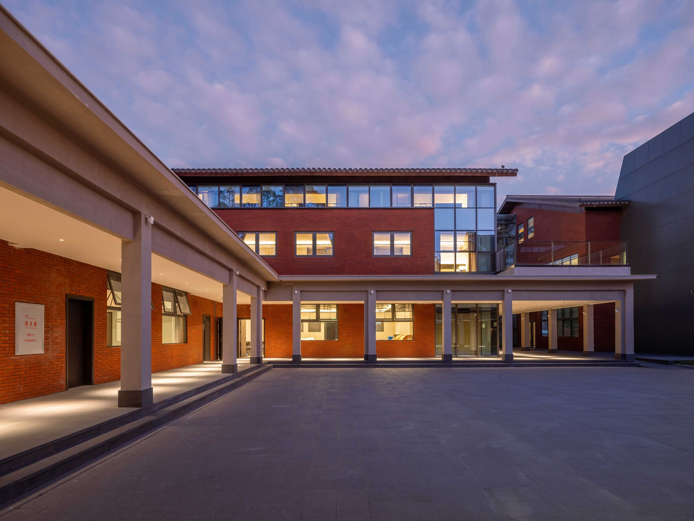 https://archello.com/story/141395/attachments/photos-videos/25 photo_credit Jin Weiqi