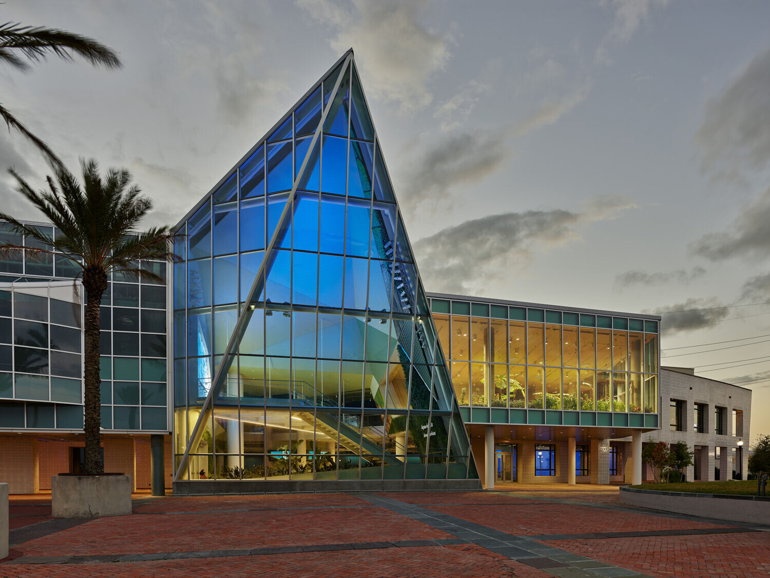 https://archello.com/story/141402/attachments/photos-videos/5 photo_credit Timothy Hursley
