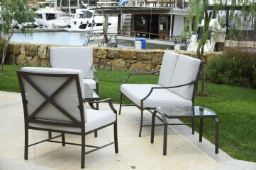 Agosto Lounge Armchair Agosto Lounge Armchair