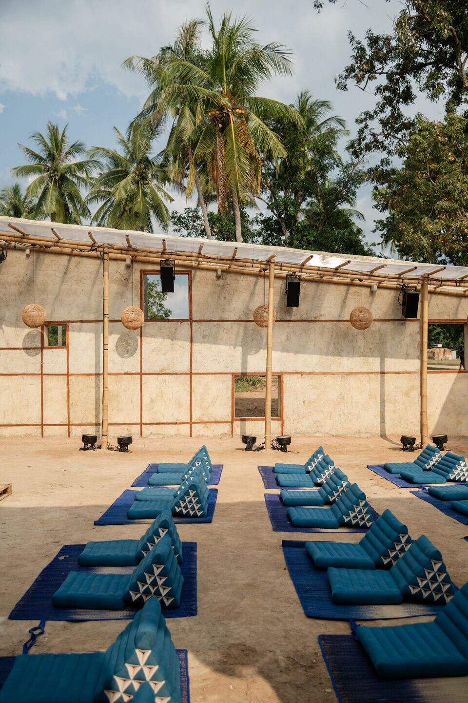https://archello.com/story/141479/attachments/photos-videos/5 photo_credit Jinnawat Borihankijanan