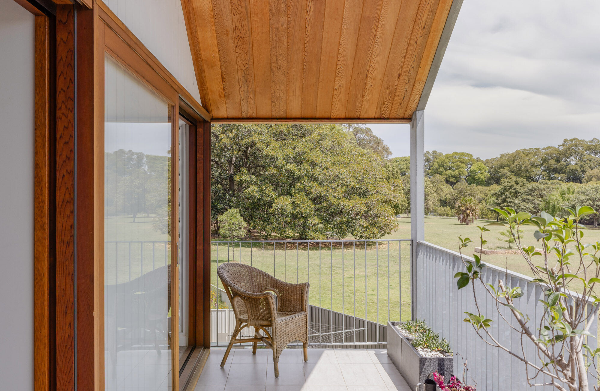 https://archello.com/story/141564/attachments/photos-videos/9 photo_credit © Katherine Lu